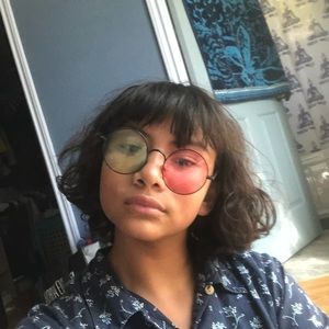 Meet your Posher, Lola